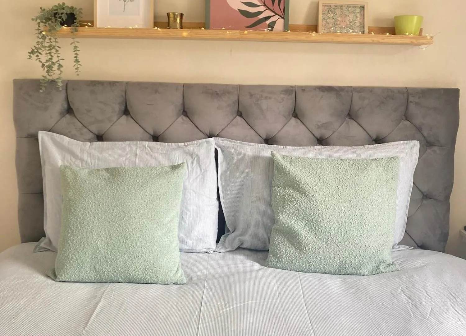 Cozy Private Bedroom In Quiet & Peaceful Location In Edimburgo Habitación en casa particular